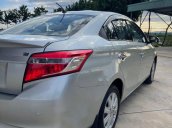 Bán Toyota Vios năm sản xuất 2015, màu bạc   