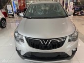 Cần bán xe VinFast Fadil 1.4 AT sản xuất 2021, màu bạc, 382tr