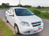 Cần bán xe Chevrolet Aveo năm sản xuất 2012, màu trắng