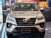 Fortuner 2021 giảm lệ phí trước bạ tháng 12, trao tay quà nóng nhận nhiều ưu đãi