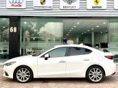 Bán Mazda 3 2.0 năm sản xuất 2016, màu trắng  