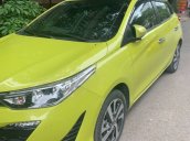 Cần bán Toyota Yaris sản xuất 2019, màu vàng, nhập khẩu nguyên chiếc