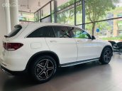 Mercedes GLC300 4Matic siêu ưu đãi tháng 12 - Khuyến mại đến 180tr - đón đầu ưu đãi thuế trước bạ 50%