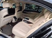 Bán BMW 740Li sản xuất 2018, màu đen, nhập khẩu xe gia đình