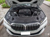 Bán BMW 730Li năm 2021 - xe nhập khẩu - giá tốt