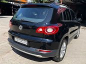 Cần bán Volkswagen Tiguan đời 2011, màu đen, nhập khẩu nguyên chiếc  