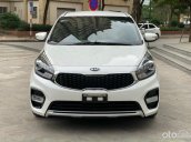 Cần bán xe Kia Rondo GAT năm sản xuất 2020, màu trắng