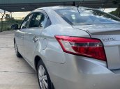 Bán Toyota Vios năm sản xuất 2015, màu bạc   