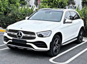 Mercedes-Benz GLC300 AMG, ưu đãi cực tốt trong tháng, xe đủ màu, giao ngay, hồ sơ đơn giản nhanh gọn, giao xe tận nhà