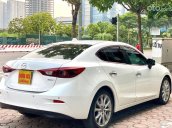 Bán Mazda 3 2.0 năm sản xuất 2016, màu trắng  