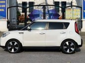 Bán xe Kia Soul 2.0AT sản xuất 2015, màu trắng, nhập khẩu  