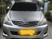 Bán Toyota Innova đời 2017, màu bạc còn mới