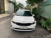 Kia Cerato AT model 2017, số tự động, bản full option, màu trắng