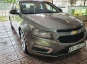 Cần bán Chevrolet Cruze 2017, màu xám