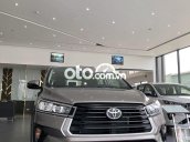 Bán Toyota Innova MT năm sản xuất 2021, màu xám