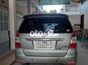 Bán ô tô Toyota Innova 2.0G sản xuất năm 2013, màu bạc, nhập khẩu nguyên chiếc còn mới