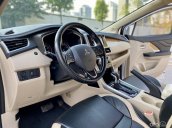 Bán ô tô Mitsubishi Xpander đời 2019 xe gia đình giá chỉ 555tr