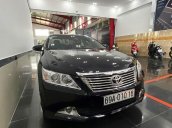 Bán Toyota Camry năm 2013, màu đen chính chủ, giá tốt