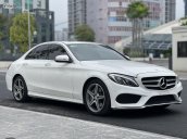 Cần bán gấp Mercedes-Benz C250 đăng ký lần đầu 2015 mới 95% giá 990tr