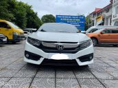 Bán Honda Civic L 2017, màu trắng, xe nhập còn mới, giá tốt