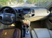 Bán Toyota Fortuner năm 2013, màu bạc, giá tốt