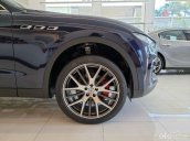 [Maserati HCM] - Maserati Levante 350Hp, màu xanh đen, xe nhập