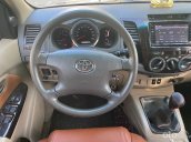 Cần bán lại xe Toyota Fortuner 2.5G đời 2010, màu đen xe gia đình, 495tr