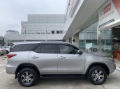 Cần bán xe Toyota Fortuner 2.7V 4x2 AT 2019 màu bạc cá nhân đi 61.000km - xe cũ chính hãng Toyota Sure