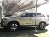 Cần bán xe Kia Sorento GATH đời 2018, màu vàng cát