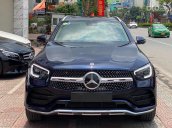 Cần bán Mercedes GLC 300 sản xuất 2020, màu xanh lam