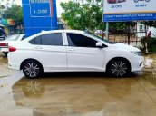 Bán Honda City năm sản xuất 2017, màu trắng còn mới