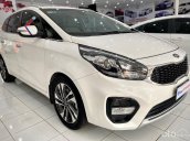 Cần bán Kia Rondo 2.0 GAT năm 2018, màu trắng còn mới, giá tốt
