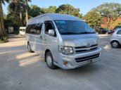 Cần bán gấp Toyota Hiace MT đời 2013, màu bạc, nhập khẩu nguyên chiếc giá cạnh tranh