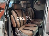 Cần bán gấp Kia Carnival sản xuất 2009