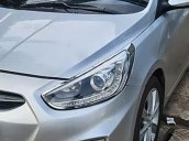 Bán Hyundai Accent 1.4 AT năm sản xuất 2014, màu bạc xe gia đình