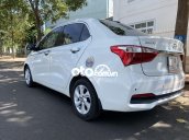 Bán Hyundai Grand i10 1.2 AT 2019, màu trắng