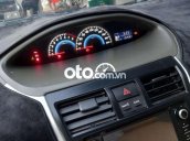 Bán Toyota Vios MT sản xuất 2012, màu bạc xe gia đình