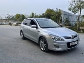 Bán Hyundai i30 CW năm 2009, màu bạc, xe nhập 