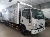 Isuzu 5.500kg, thùng kín 6.2m - Khuyến mại máy lạnh, 9 phiếu bảo, radio MP3