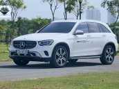 Cần bán Mercedes GLC200 4MATIC sản xuất năm 2020, màu trắng