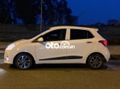 Bán Hyundai Grand i10 AT năm 2019, màu trắng số tự động