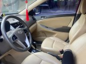 Bán nhanh chiếc Hyundai Accent 1.4AT đời 2011, giá tốt