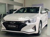 Bán Hyundai Elantra Sport đời 2021, màu trắng giá cạnh tranh