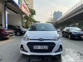 Cần bán lại xe Hyundai Grand i10 AT sản xuất 2018, màu trắng, 365 triệu