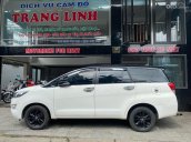 Cần bán lại xe Toyota Innova MT năm 2017, màu trắng