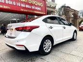 Bán xe Hyundai Accent 1.4AT sản xuất 2020, màu trắng, giá 438tr