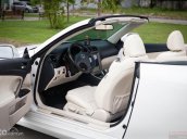 Bán nhanh chiếc Lexus IS 250C đời 2009, màu trắng, xe nhập, bao test, thương lượng