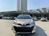 Cần bán lại xe Toyota Vios MT năm 2019, màu vàng