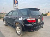 Bán xe Toyota Fortuner SR5 năm 2010, màu đen, nhập khẩu Thái Lan