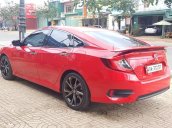 Bán nhanh giá ưu đãi chiếc Honda Civic RS máy xăng sx 2019